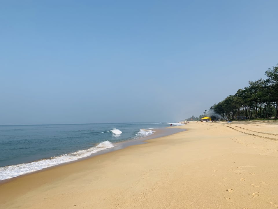 Strand The Zuri White Sands, Resort & Casino