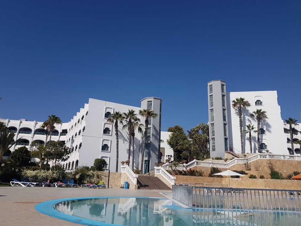 Pool Hotel Le Tivoli