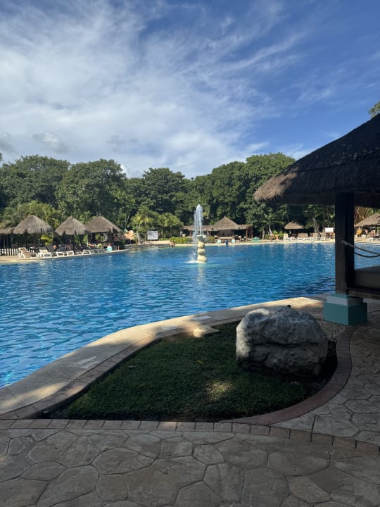 Pool Iberostar Waves Quetzal