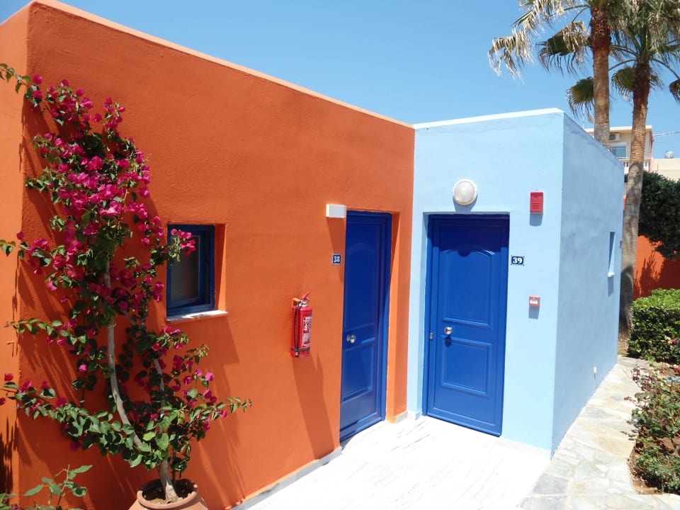 Village Tropical Gardens Marina Sands Hotel