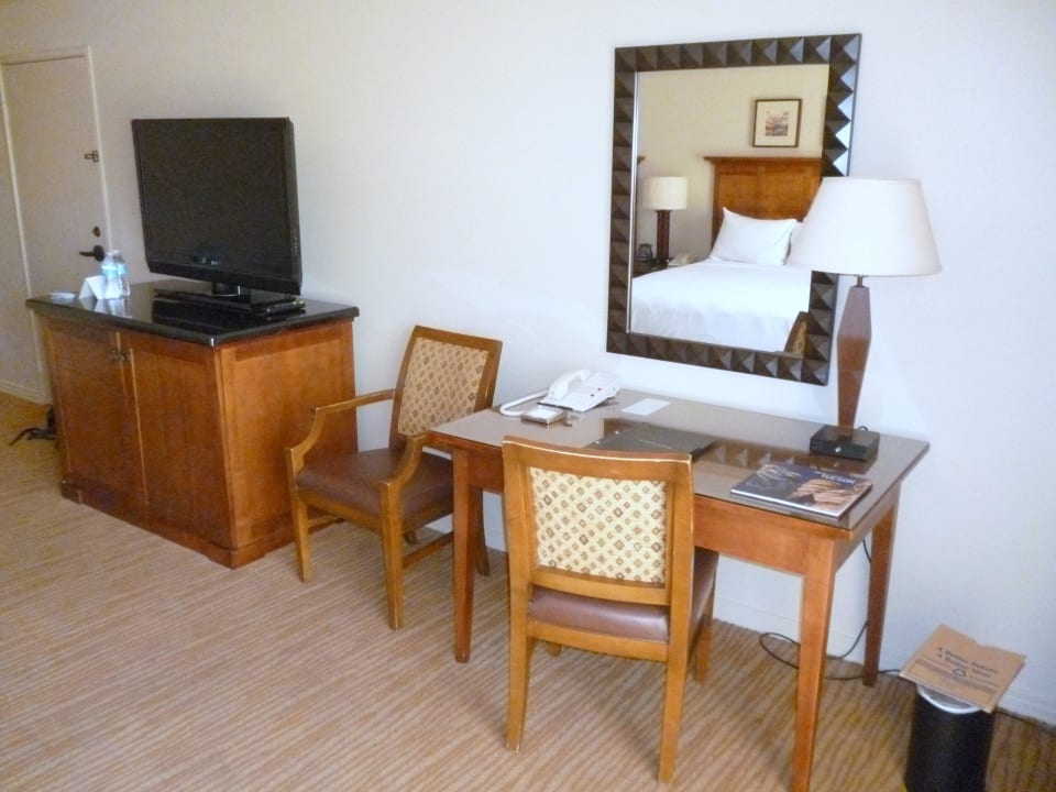 Geräumiges und komfortables Zimmer Hotel Hilton El Conquistador