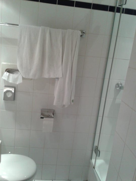Badezimmer Hotel Mercure Düsseldorf City Center