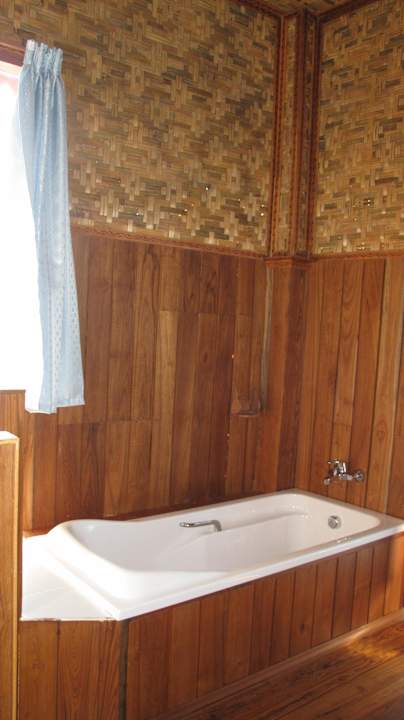 Badewanne Hotel Golden Island Cottages 1 & 2