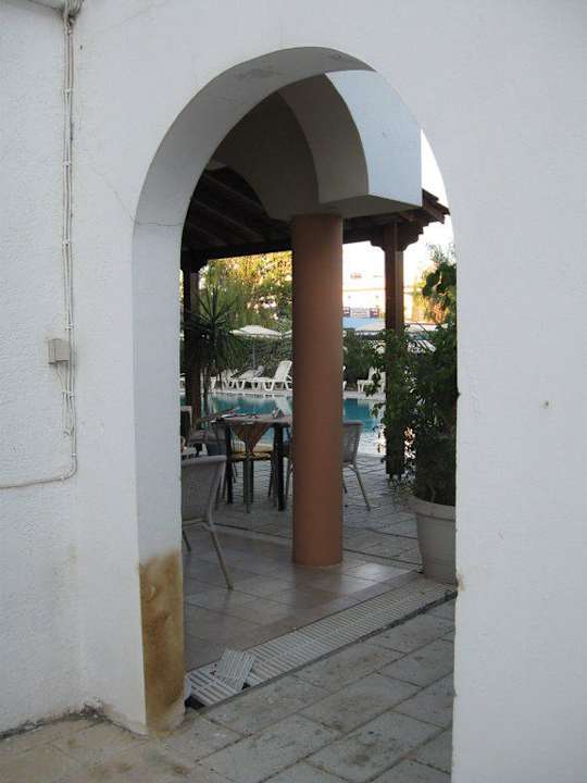 Blick zum Pool Hotel Faliraki Bay