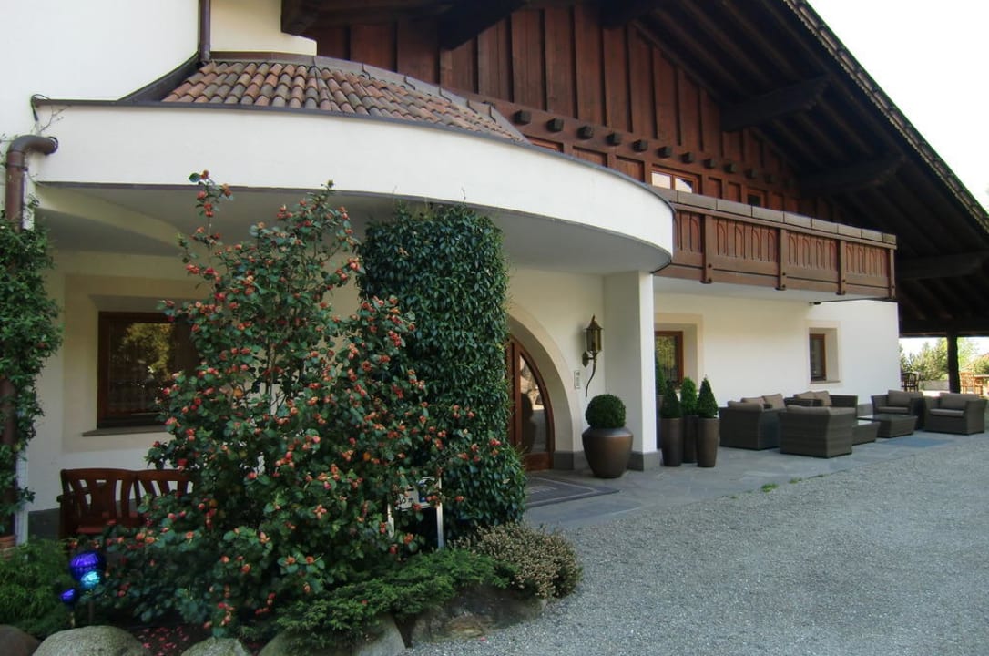 Hoteleingang Hotel Hofbrunn