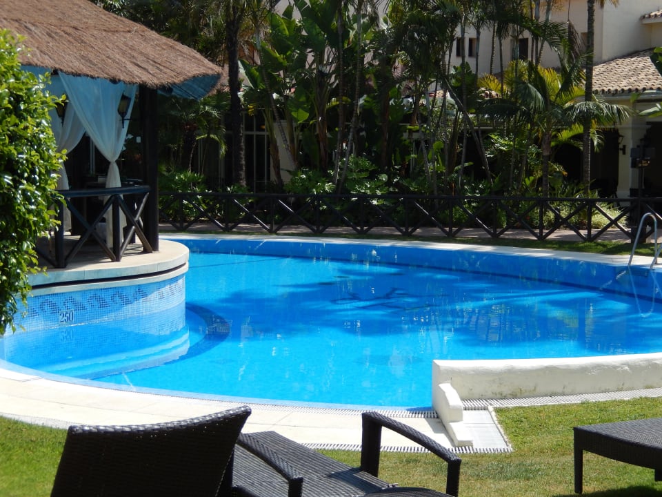 Der kleine Pool BlueBay Banús