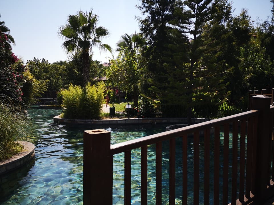 Pool Club Grand Side