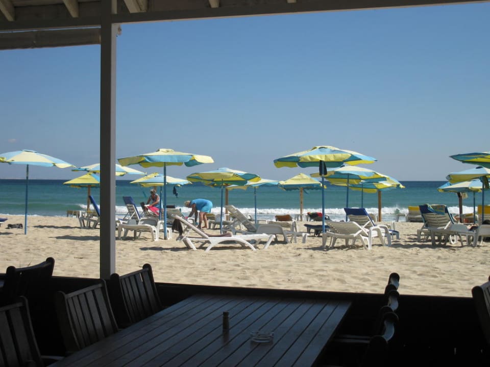 Blick vom Aussenbereich des Restaurants Hotel Slavuna