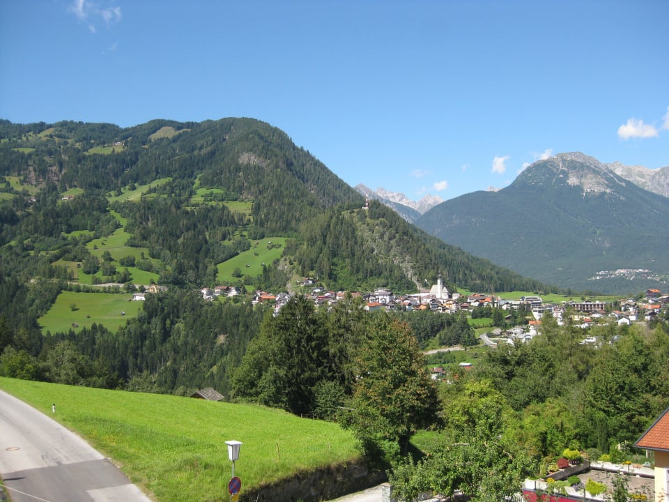 Ausblick vom Küchenbalkon Kinderbauernhof Ierzerhof