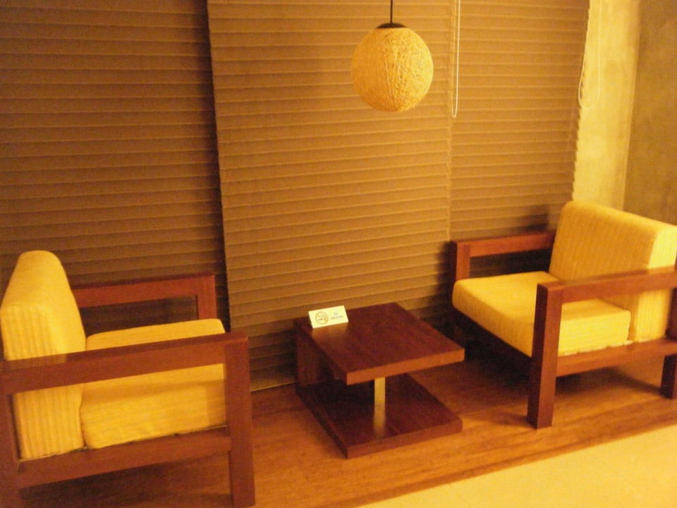 Sitzecke abends Hotel Topaz