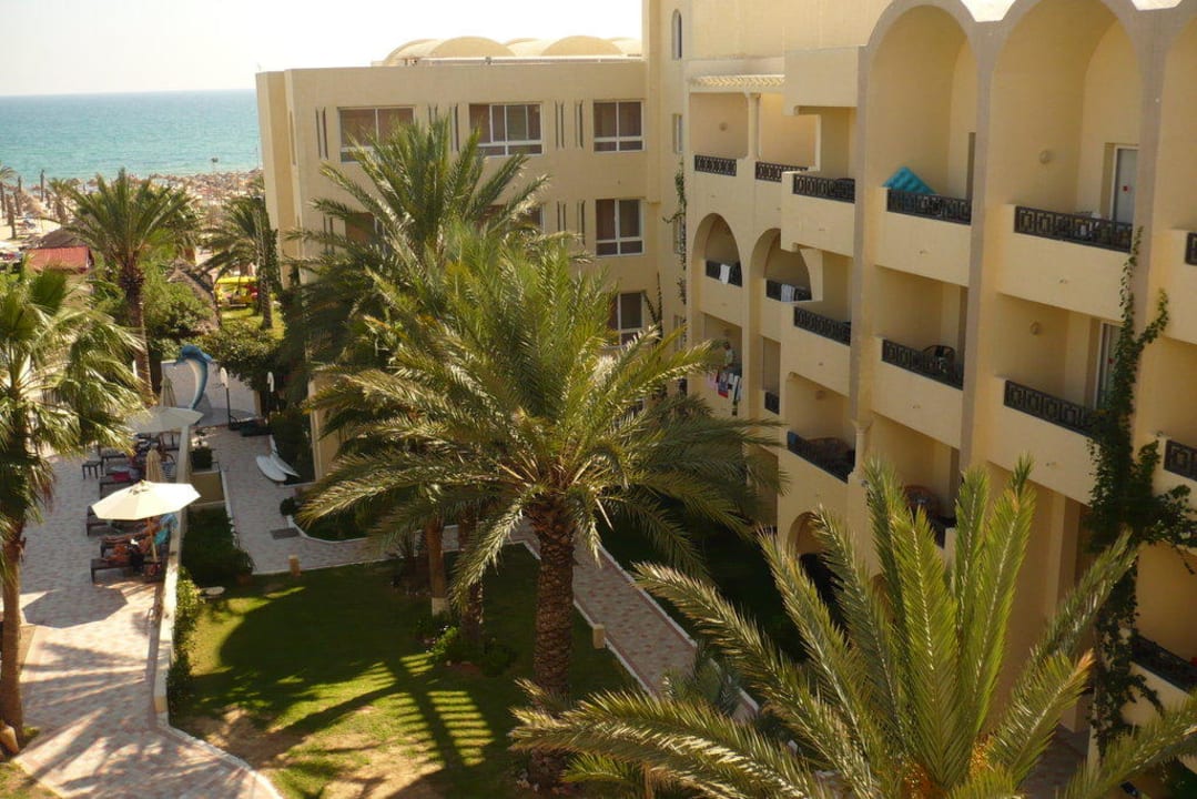 Nebengebäude Hotel Paradis Palace