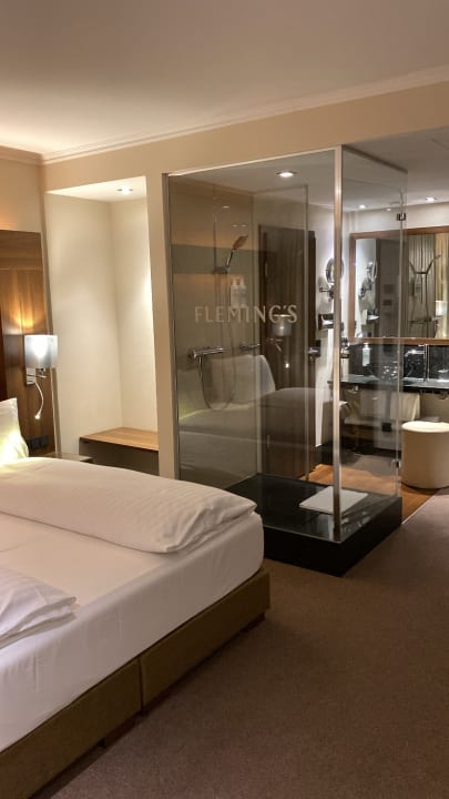 Zimmer Flemings Hotel Frankfurt Main-Riverside