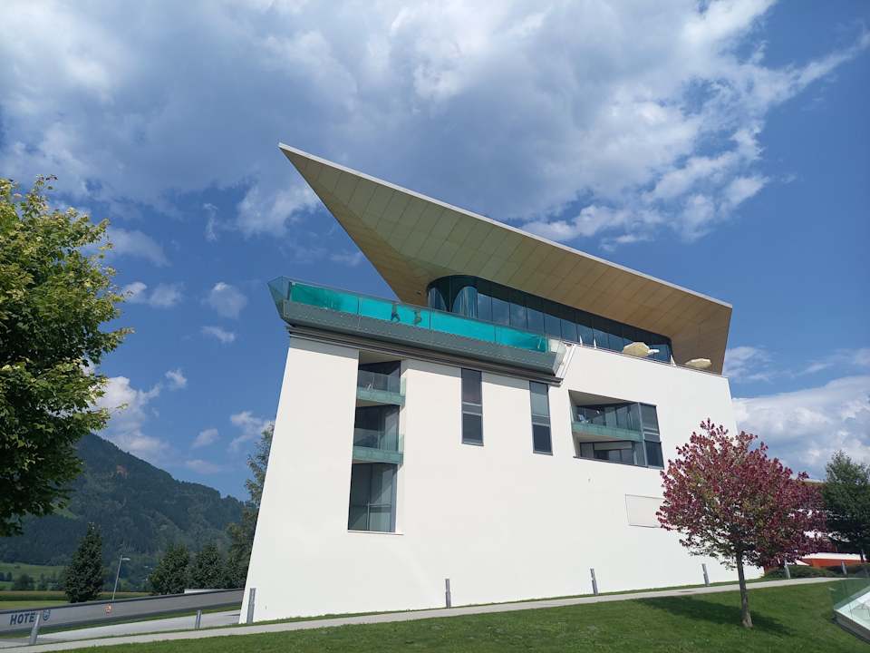 Außenansicht Tauern SPA Zell am See-Kaprun