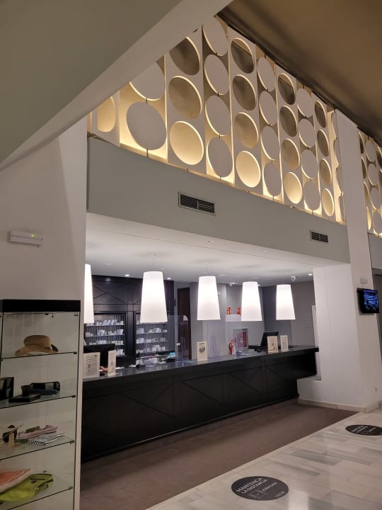 Lobby Protur Vista Badia Aparthotel