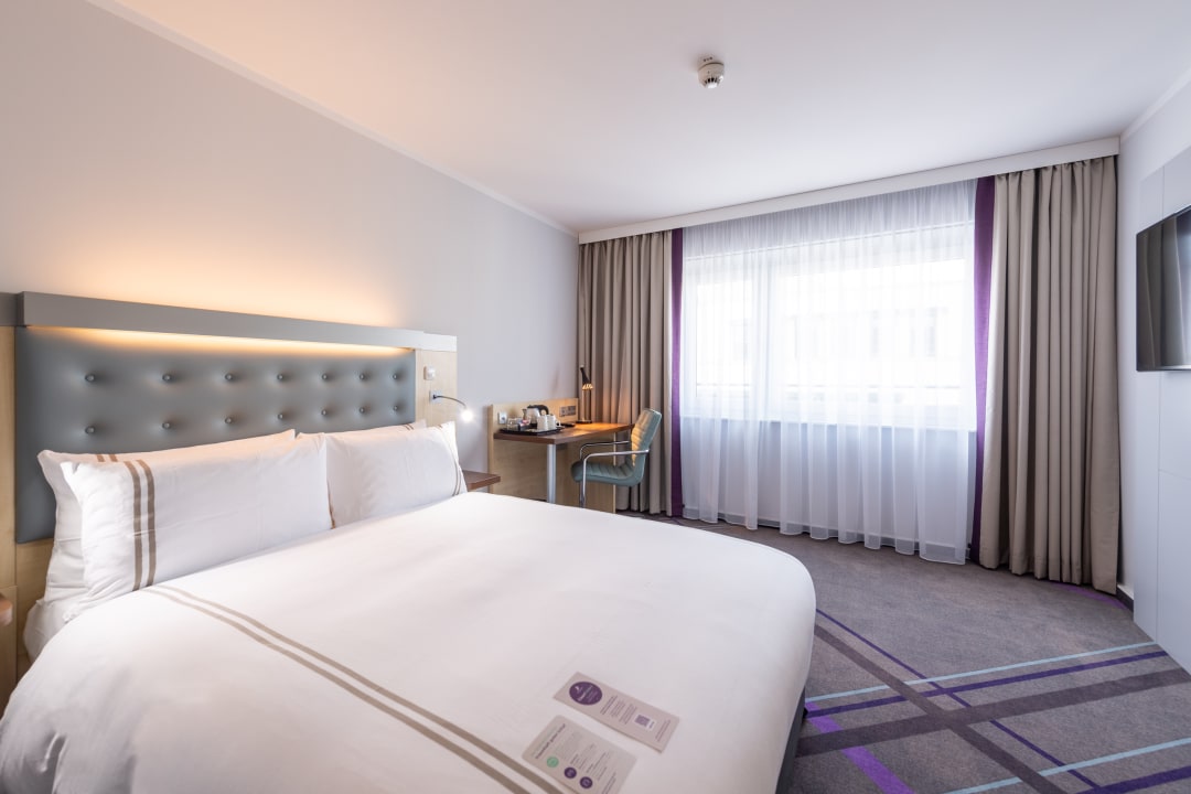 Zimmer Premier Inn Stuttgart Airport