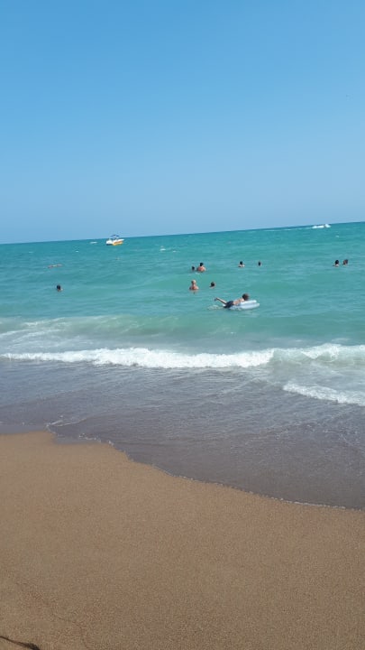 Strand Royal Wings Hotel