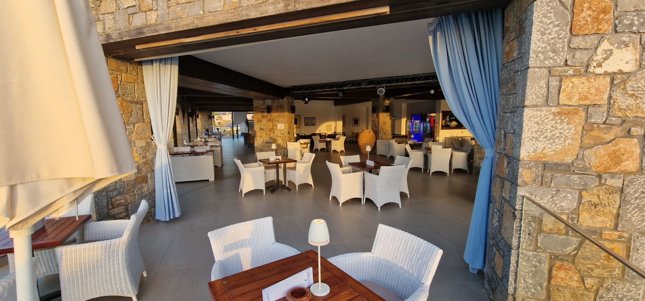 Gastro Alexander Beach Hotel & Village Resort