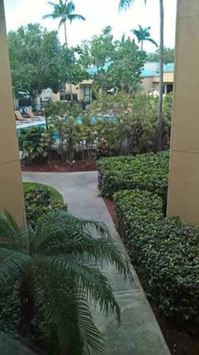 Widok Hotel Courtyard Miami Airport West/Doral