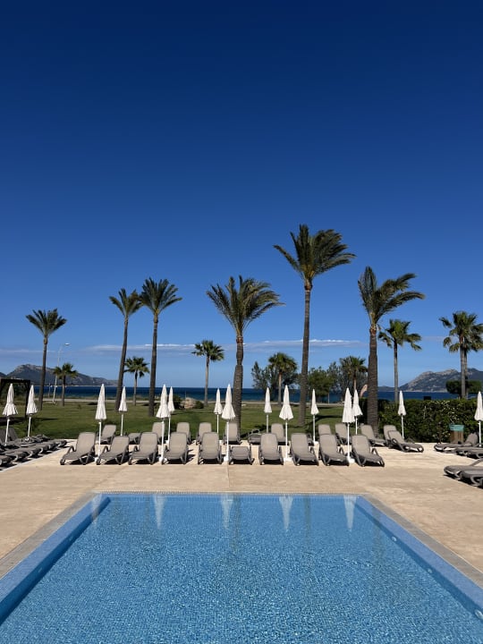 Pool Club del Sol Aparthotel