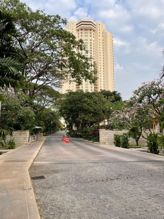 Außenansicht Hotel The Peninsula Bangkok