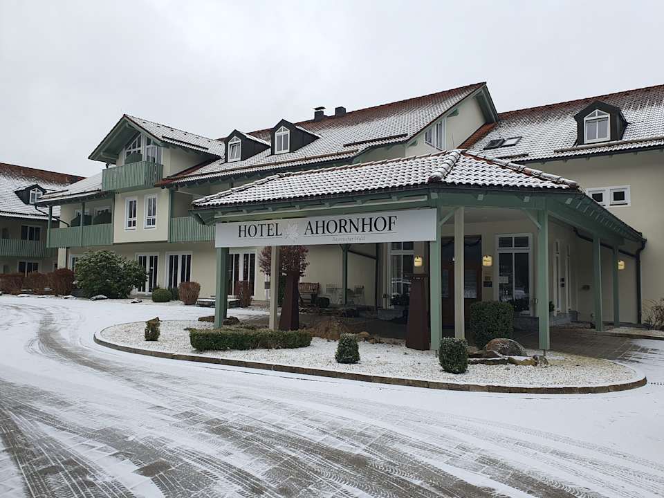 Außenansicht Hotel Ahornhof
