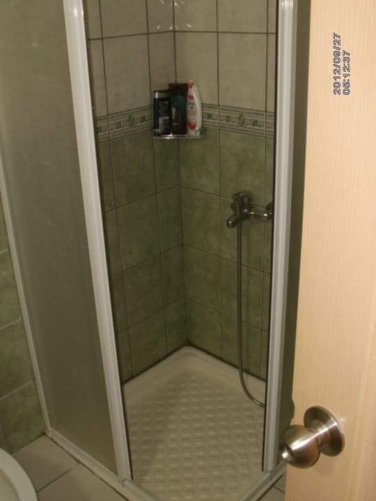 Badzimmer Club Turtas Beach Hotel