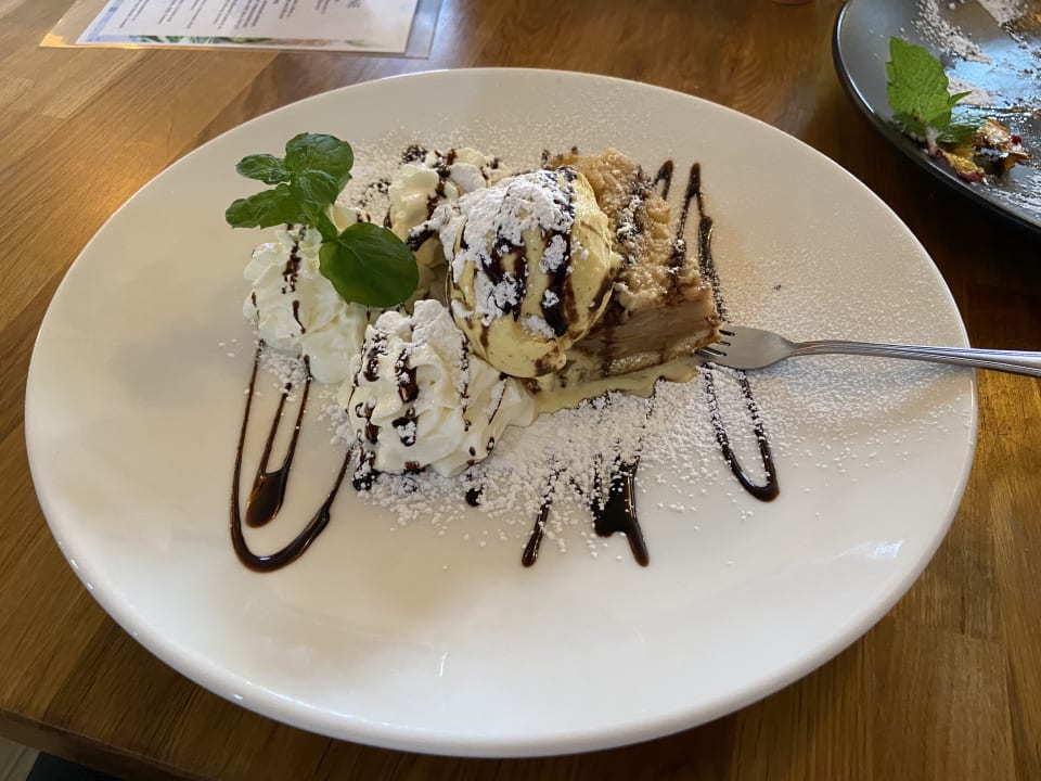 Gastro Hotel Mużakowski