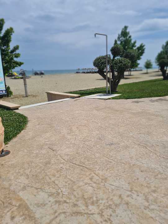 Strand Mediterranean Village Hotel & Spa