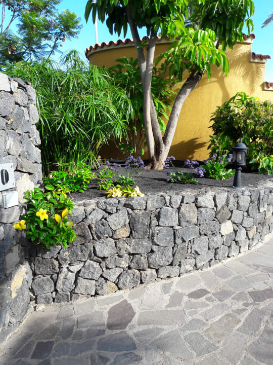 Außenansicht Tigaiga Suites