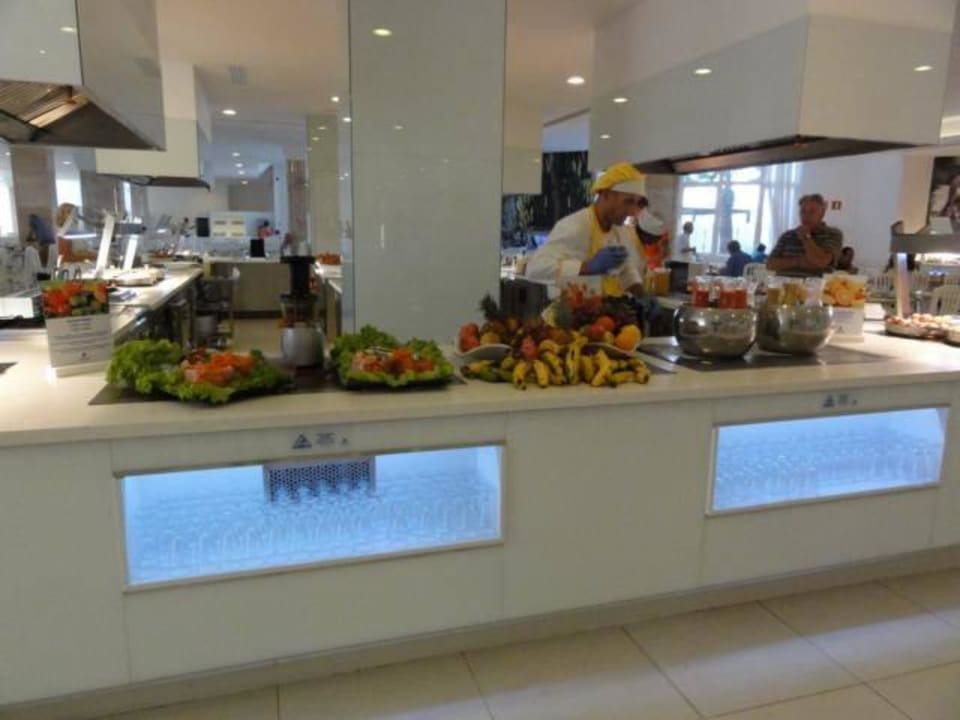 Frühstücksbuffet Iberostar Waves Bouganville Playa