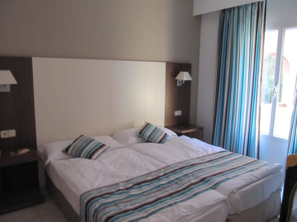 Schlafzimmer R2 Lago Playa Park