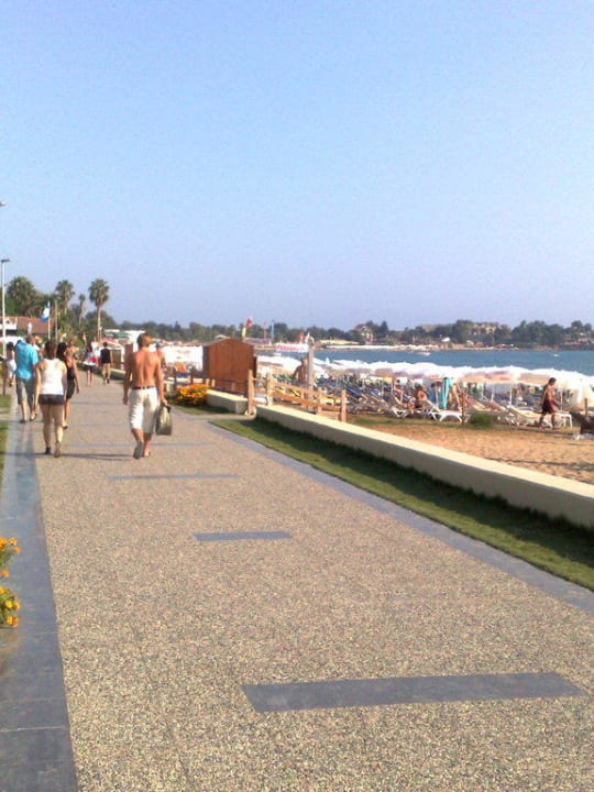 Strandpromenade Nerton Hotel - Erwachsenenhotel ab 16 Jahren