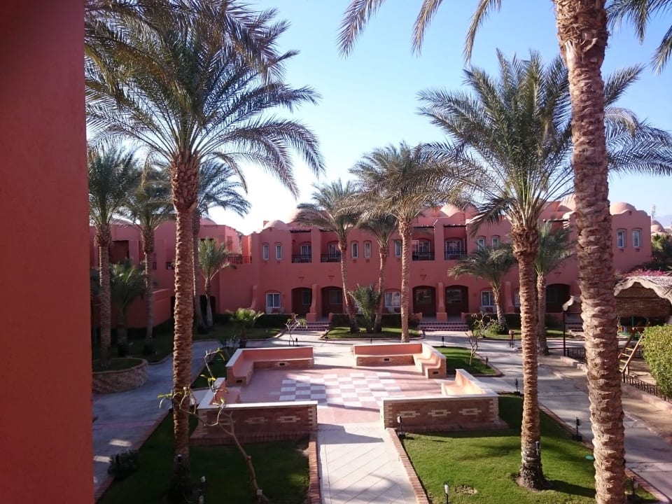 Ausblick aus dem 3er Block Jaz Makadi Oasis Resort
