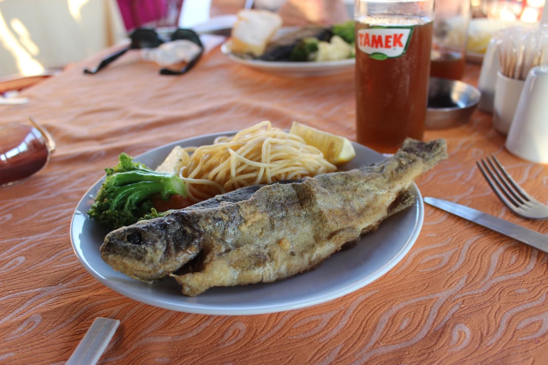 Lecker FIsch zum Abendessen Diamant Hotel