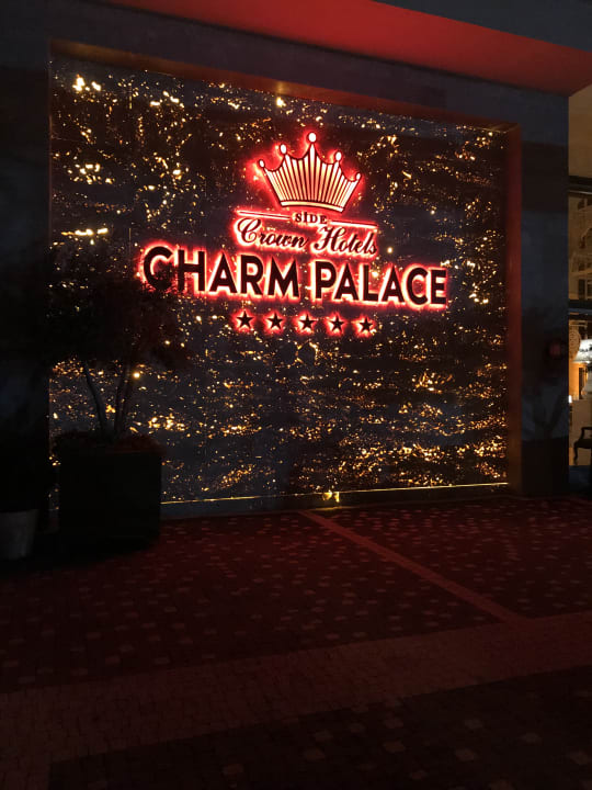 Außenansicht Well Palace Side