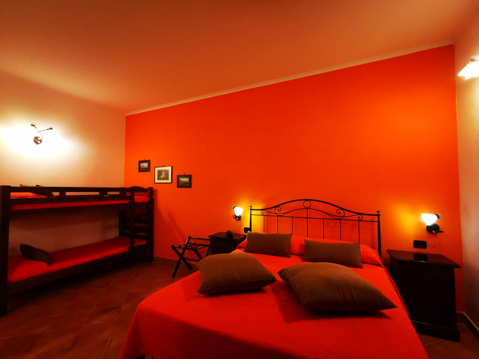 Zimmer Hotel Neapolis