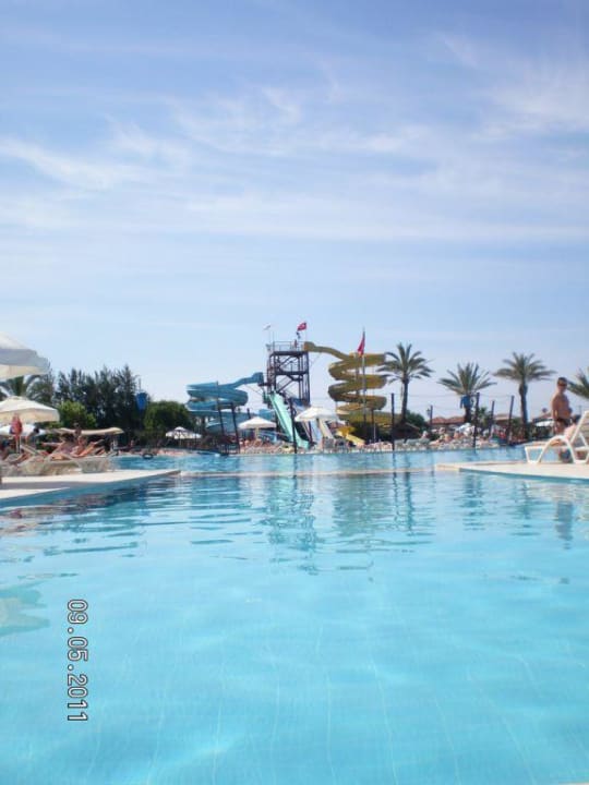 Главный бассейн Selge Beach Resort