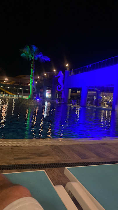 Pool Dream World Palace Hotel