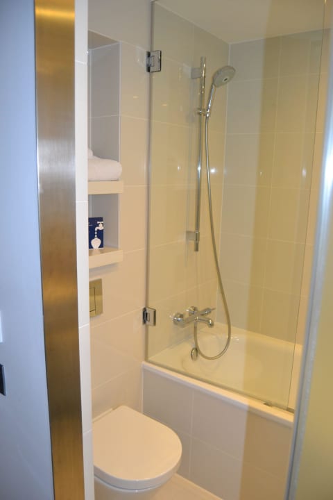 Badezimmer  Hotel H10 London Waterloo
