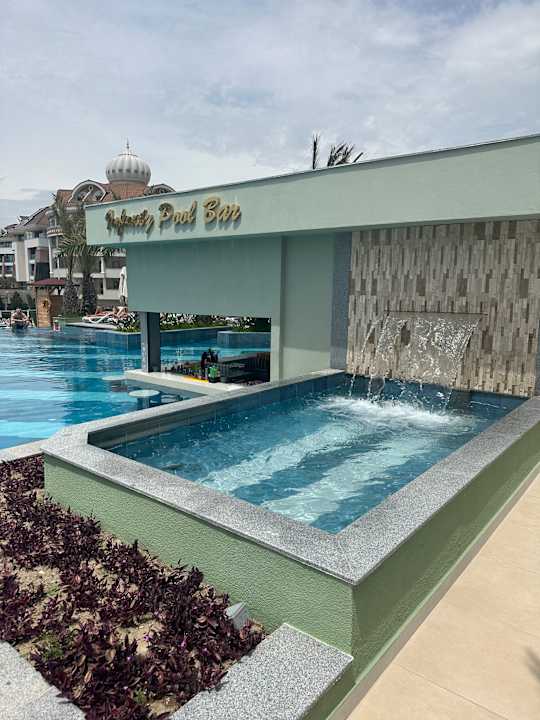 Pool Kirman Belazur Resort & Spa