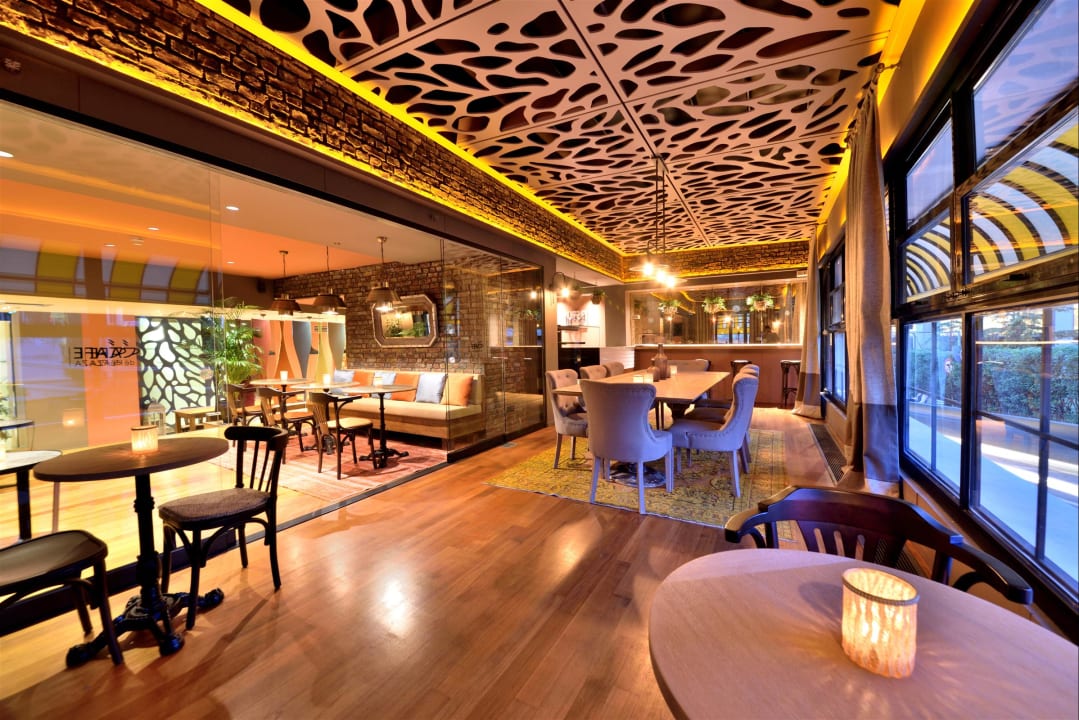 Gastro Mövenpick Hotel Istanbul Bosphorus