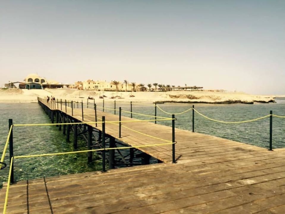 Rohanou von der Meerseite Rohanou Beach Resort