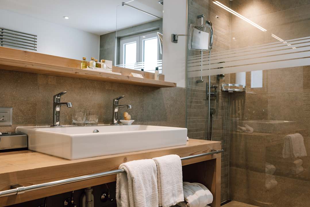 Zimmer Europe Hotel & Spa