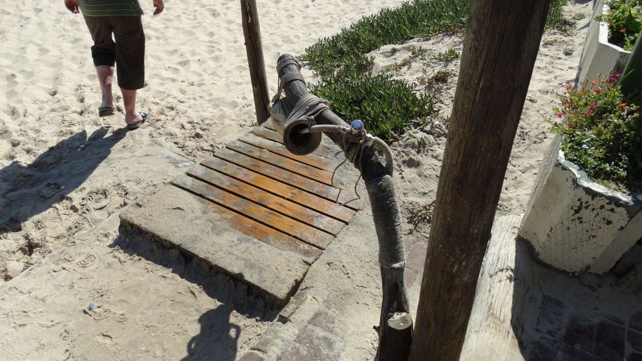 Fußdusche am Strand El Ksar Resort & Thalasso