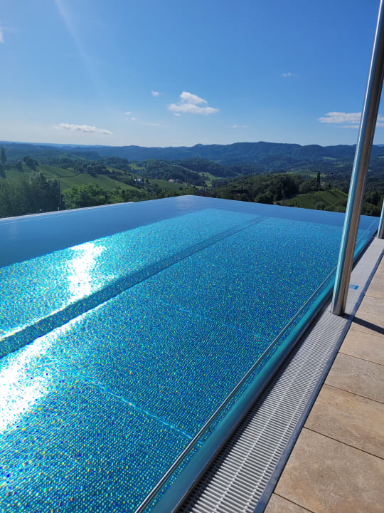 Pool Gasthof Mahorko