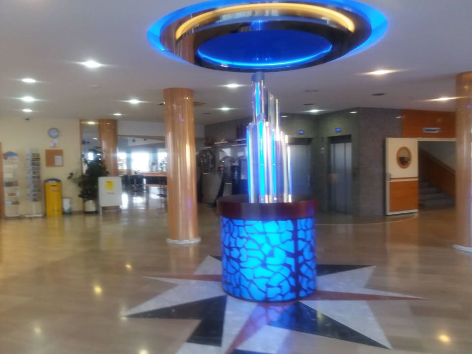 Recepcja CAPRICI BEACH HOTEL & SPA