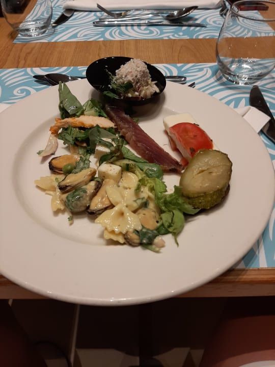 Gastro The Golden Bay Beach Hotel