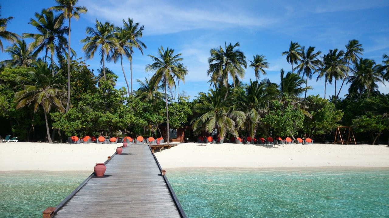 Ist das nicht ne tolle Ansicht, ich liebe sie!! Meeru Maldives Resort Island