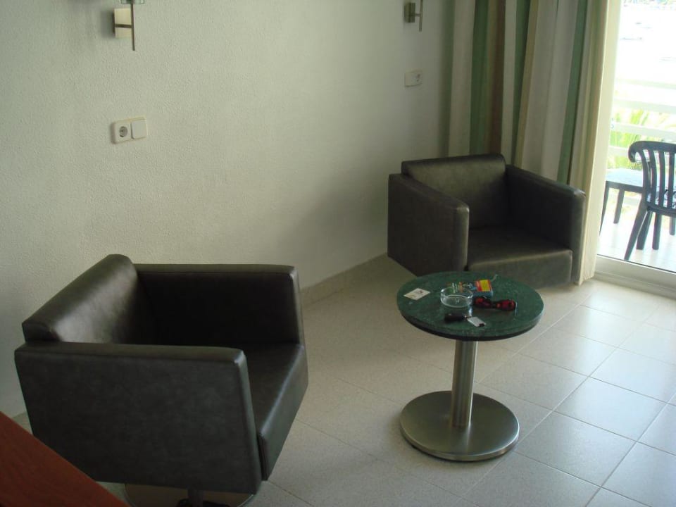 Wohnraum der Junior-Suite Smy Portocolom