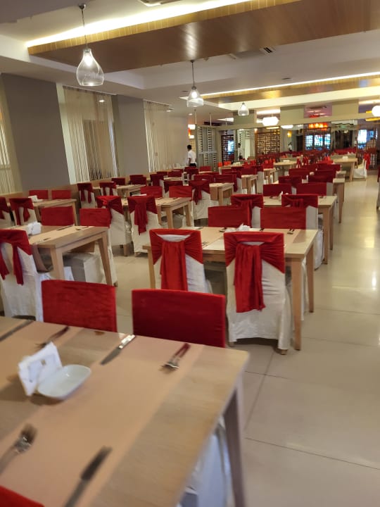 Gastro Terrace Elite Resort